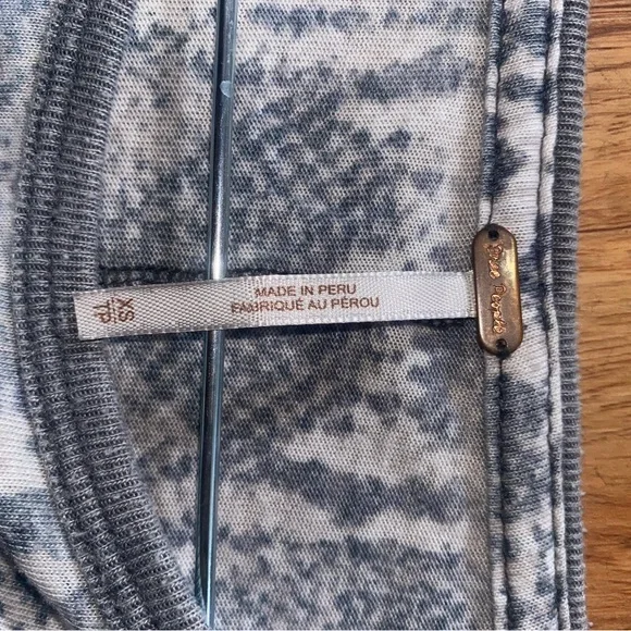 Free People Gray Boxy Short Sleeve T-Shirt - Picture 7 of 8